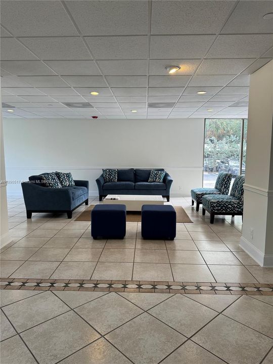 Недавно арендовано: $4,550 (2 спален, 2 ванн, 1335 Квадратных фут)