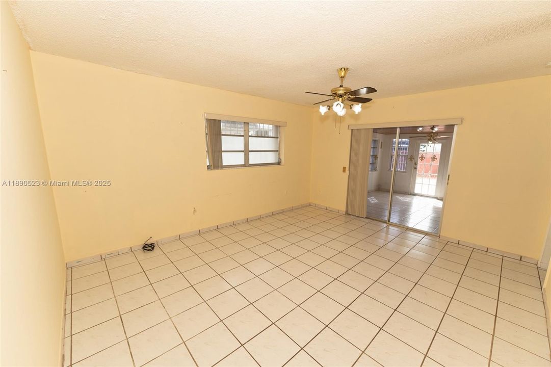 For Sale: $629,000 (4 beds, 2 baths, 1573 Square Feet)