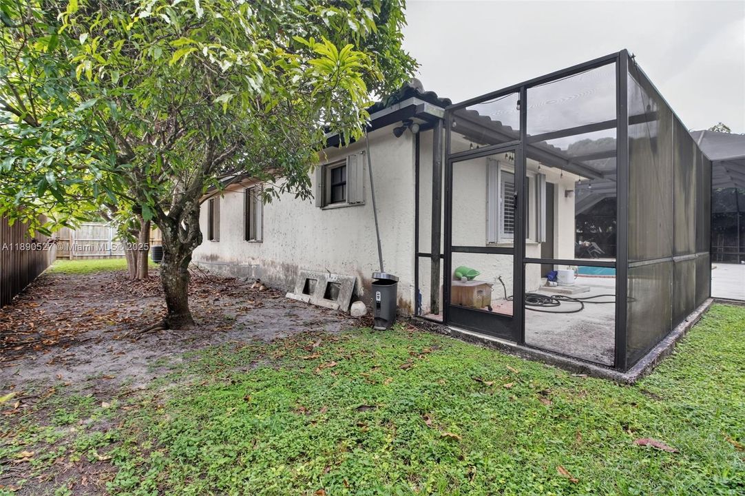 For Sale: $1,149,000 (4 beds, 3 baths, 3088 Square Feet)