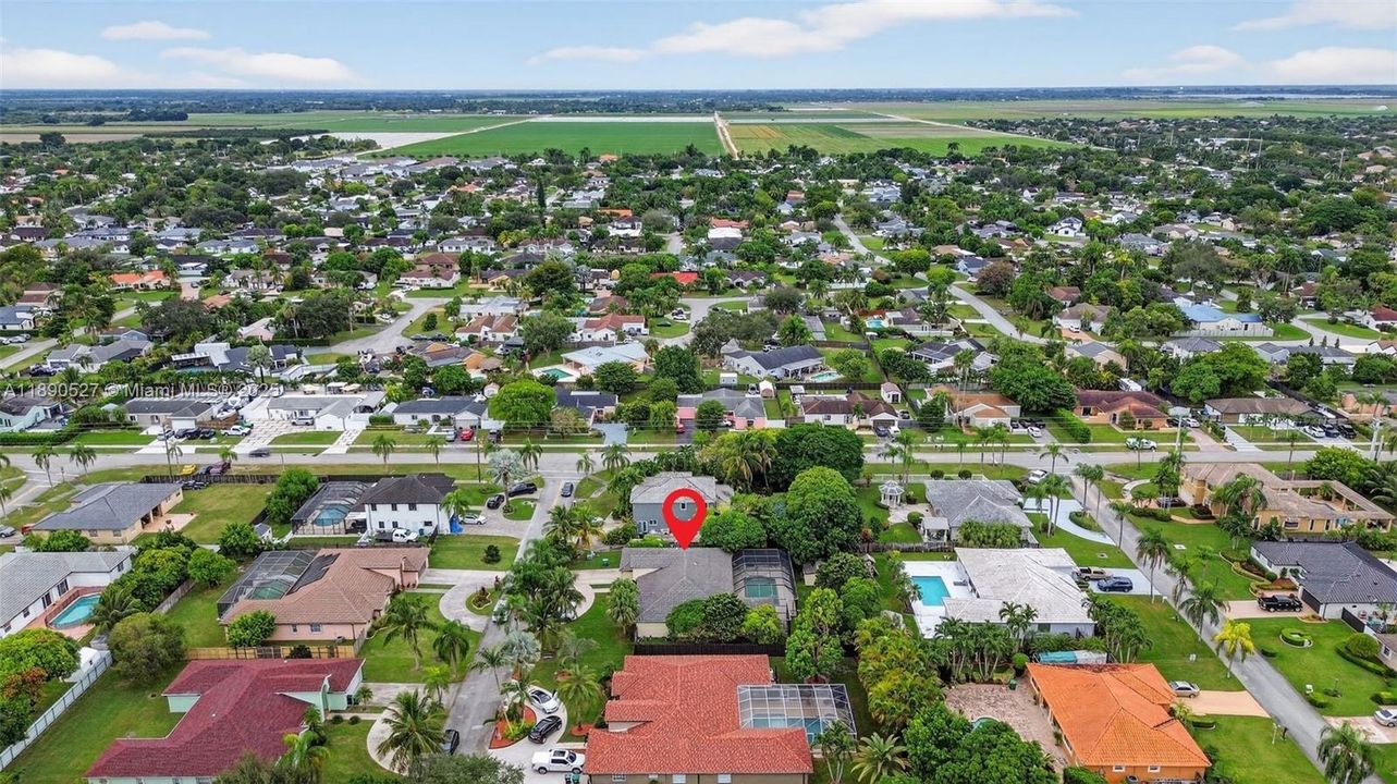 For Sale: $1,149,000 (4 beds, 3 baths, 3088 Square Feet)