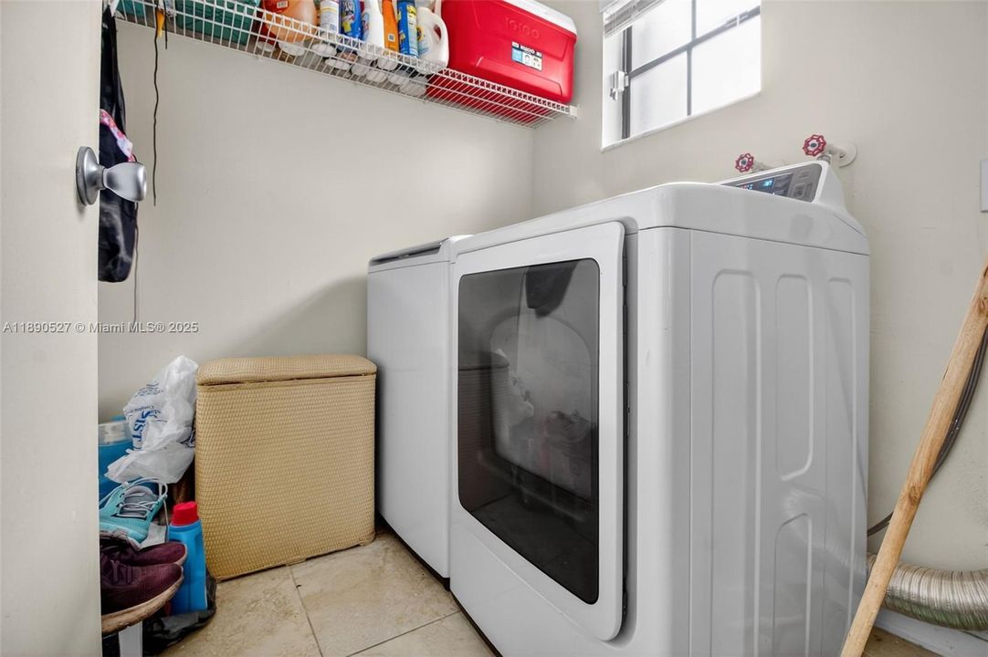 For Sale: $1,149,000 (4 beds, 3 baths, 3088 Square Feet)