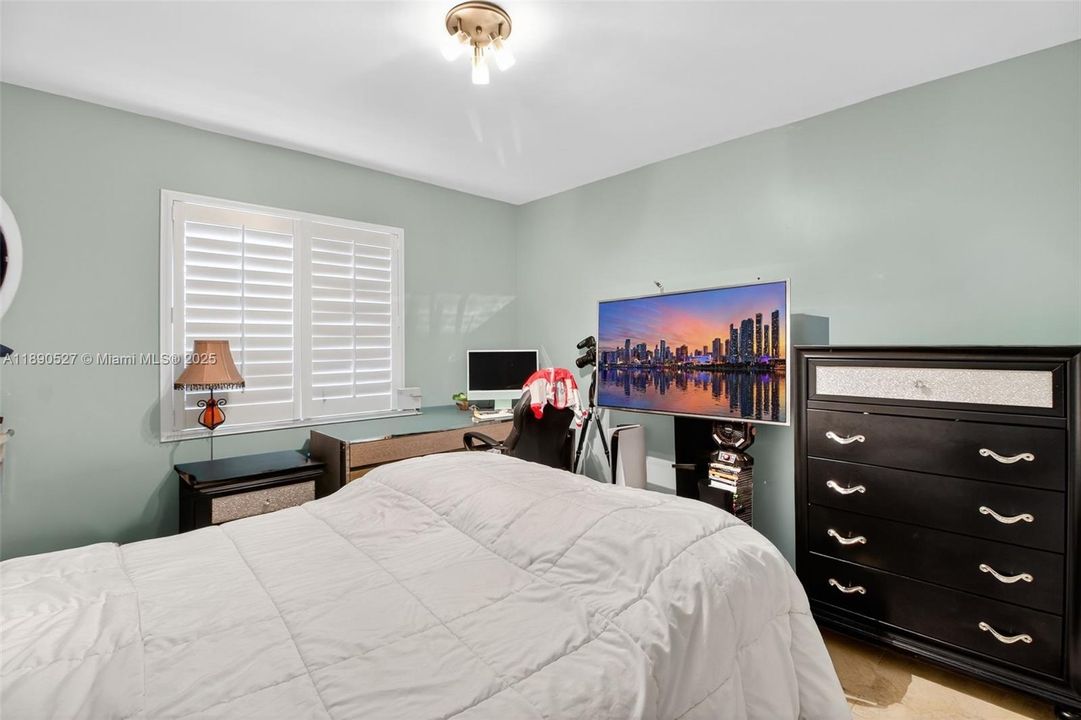 For Sale: $1,149,000 (4 beds, 3 baths, 3088 Square Feet)