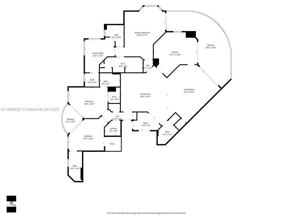 Amazing floor plan for you and your family!