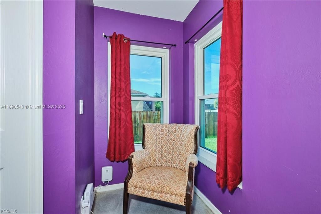 For Sale: $264,000 (3 beds, 2 baths, 1422 Square Feet)