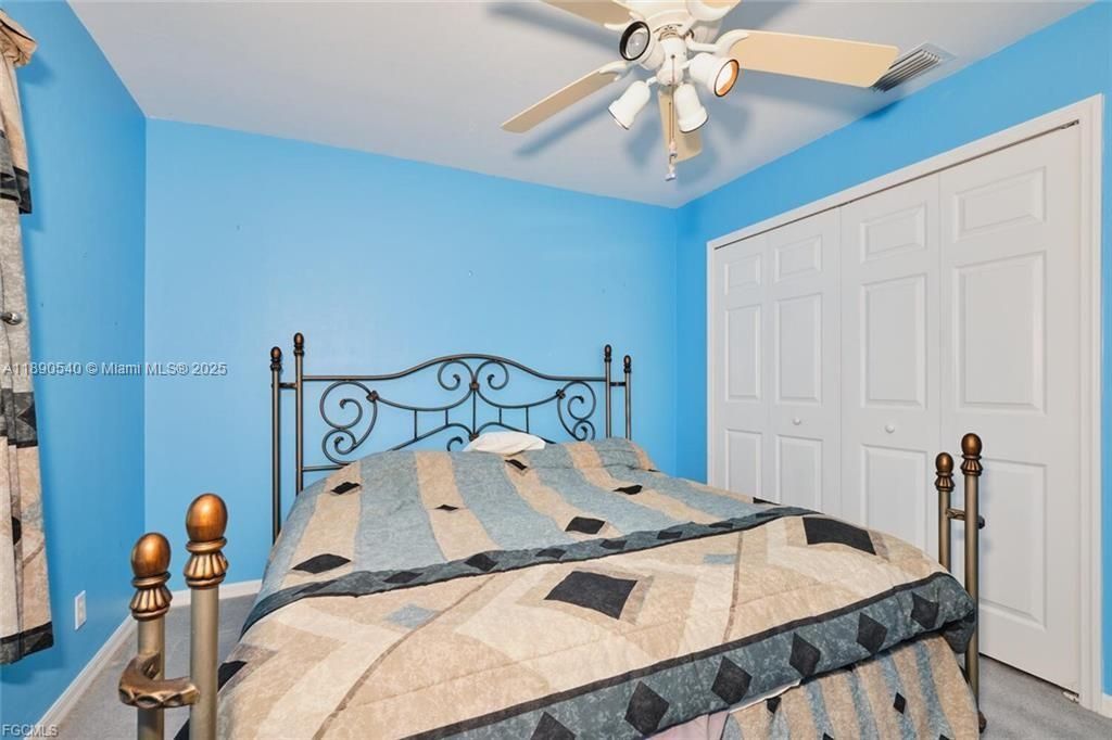 For Sale: $264,000 (3 beds, 2 baths, 1422 Square Feet)