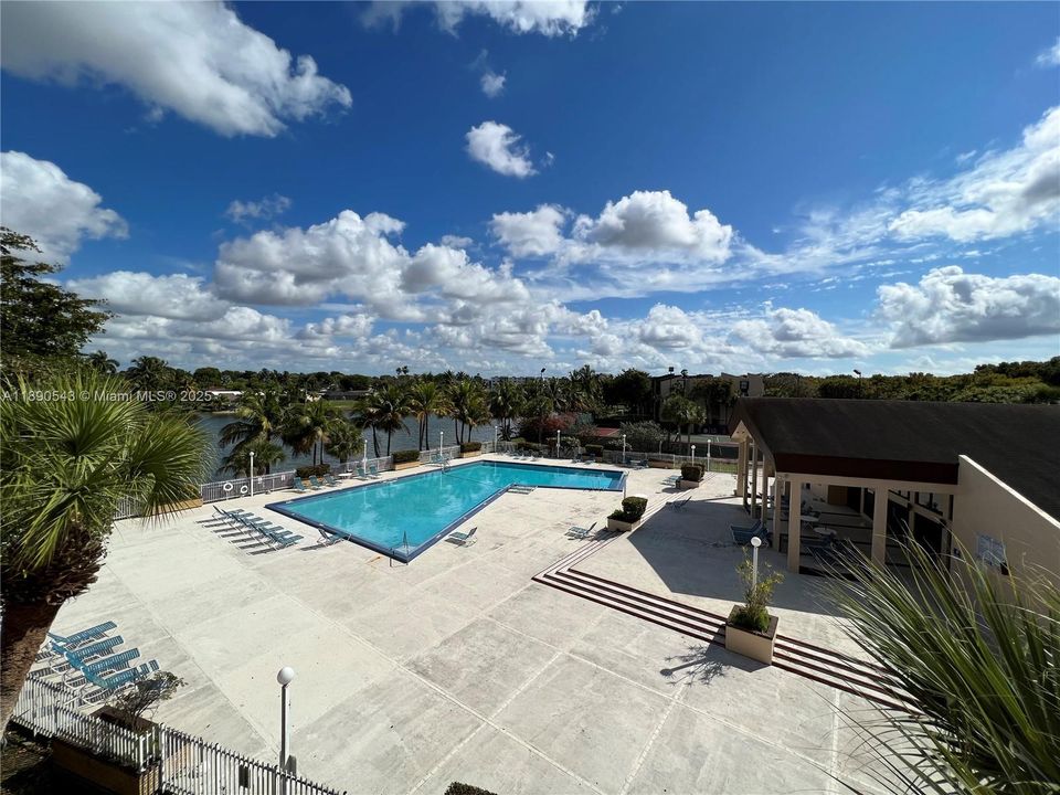 Activo con contrato: $1,850 (1 camas, 1 baños, 614 Pies cuadrados)