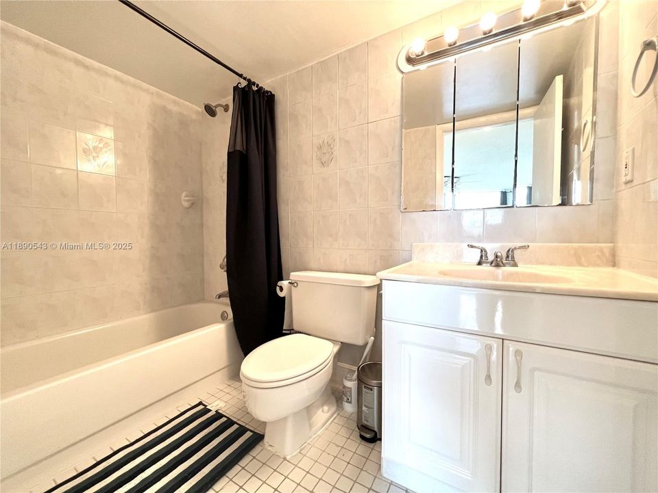 Activo con contrato: $1,850 (1 camas, 1 baños, 614 Pies cuadrados)