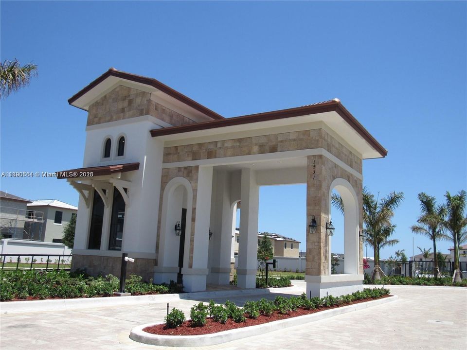 Active With Contract: $4,200 (5 beds, 4 baths, 2909 Square Feet)