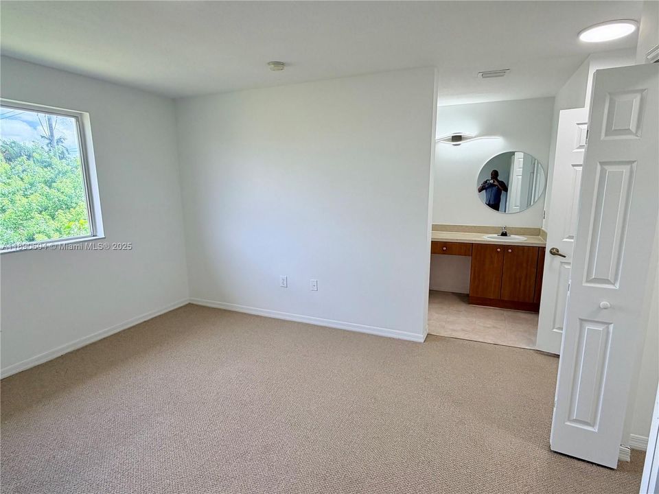 Недавно арендовано: $2,500 (3 спален, 2 ванн, 1417 Квадратных фут)