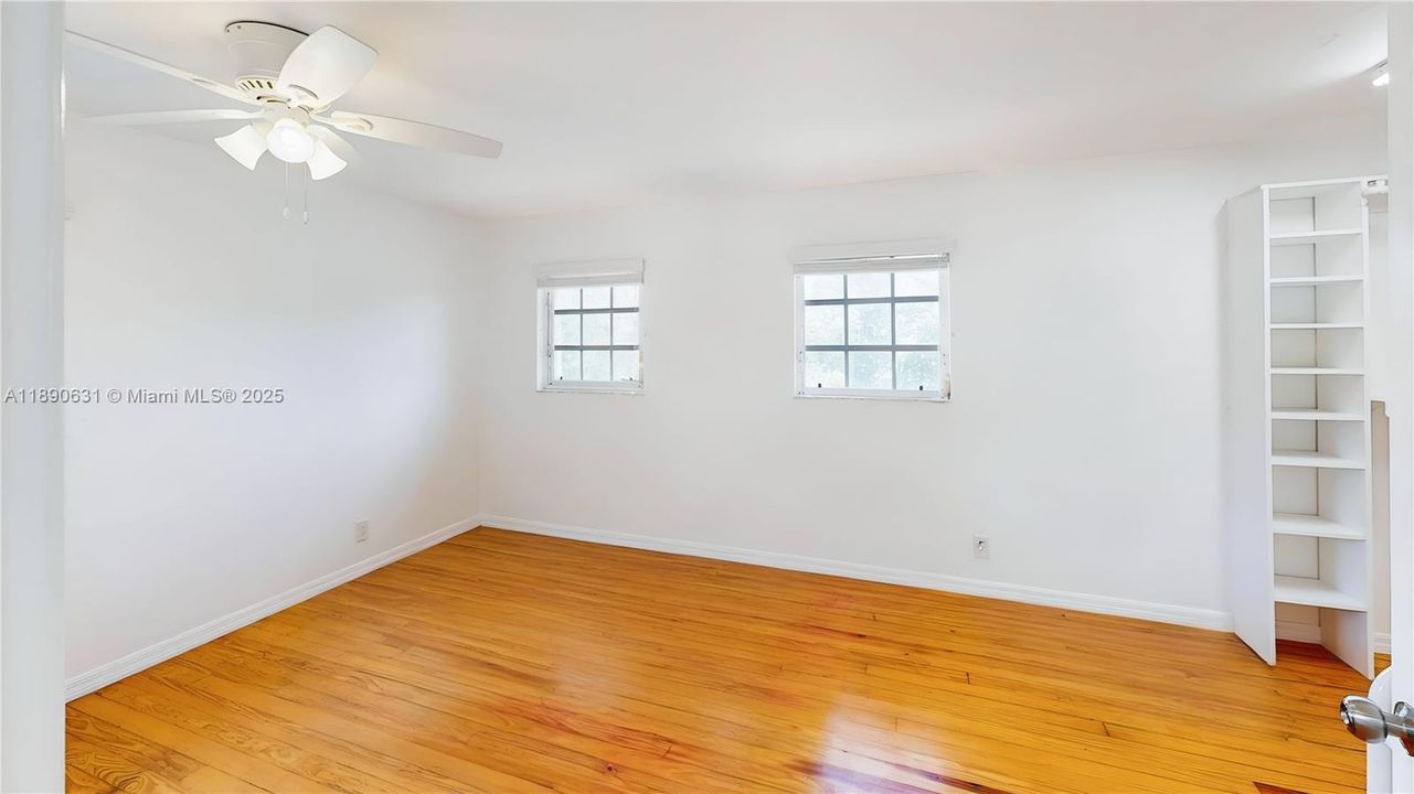 待售: $1,500,000 (0 贝兹, 0 浴室, 0 平方英尺)