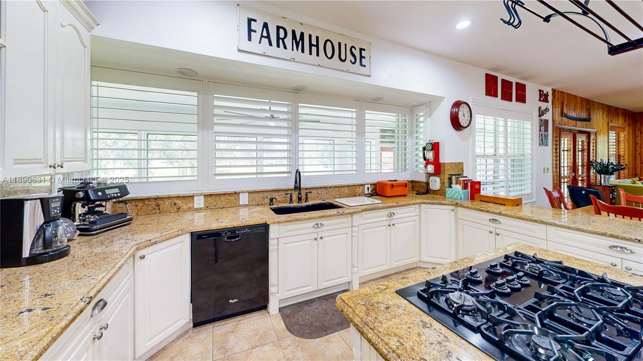 待售: $1,500,000 (0 贝兹, 0 浴室, 0 平方英尺)