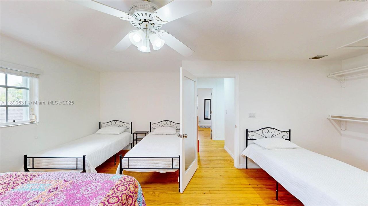 待售: $1,500,000 (0 贝兹, 0 浴室, 0 平方英尺)