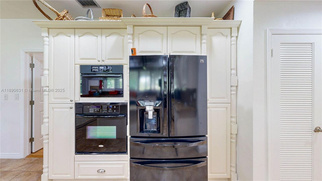 待售: $1,500,000 (0 贝兹, 0 浴室, 0 平方英尺)