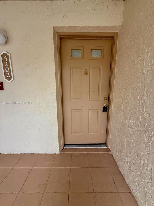 Недавно арендовано: $1,699 (1 спален, 1 ванн, 750 Квадратных фут)