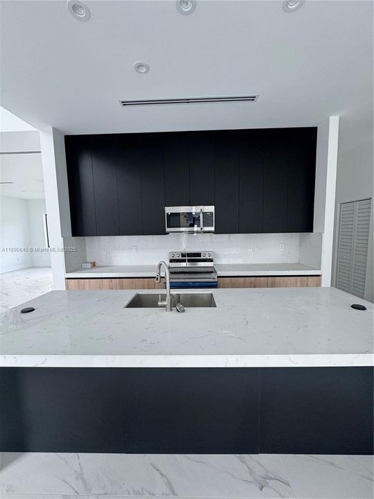 For Sale: $1,144,900 (5 beds, 4 baths, 0 Square Feet)