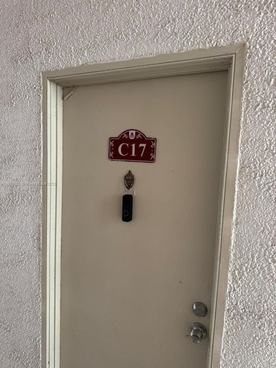 Activo con contrato: $1,550 (1 camas, 1 baños, 632 Pies cuadrados)