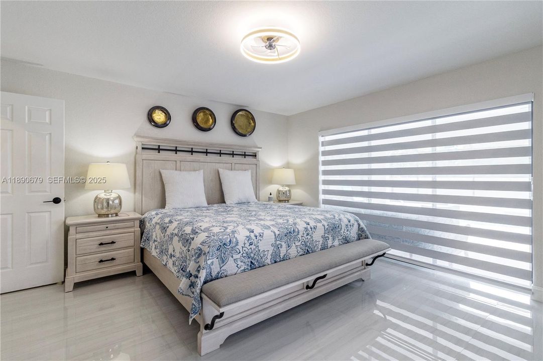 For Sale: $445,000 (4 beds, 2 baths, 1880 Square Feet)