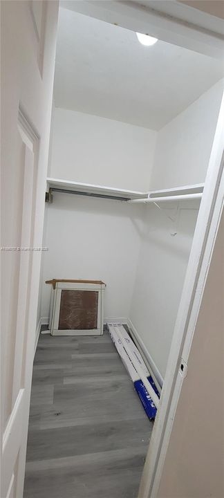 Activo con contrato: $175,000 (1 camas, 1 baños, 550 Pies cuadrados)