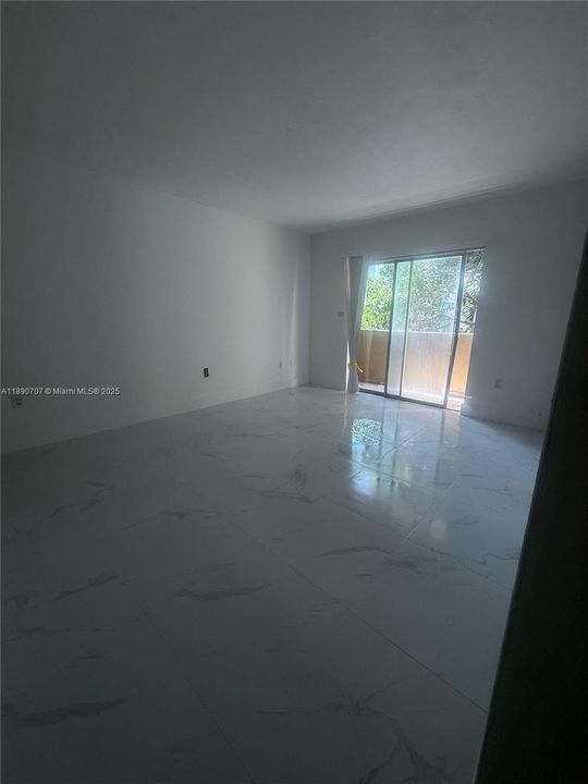 Activo con contrato: $175,000 (1 camas, 1 baños, 550 Pies cuadrados)