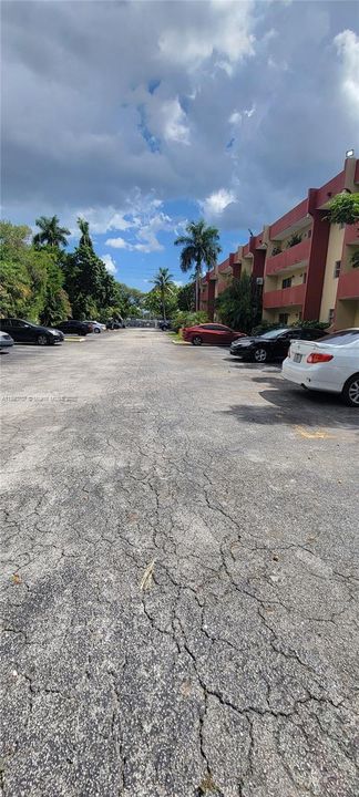 Activo con contrato: $175,000 (1 camas, 1 baños, 550 Pies cuadrados)