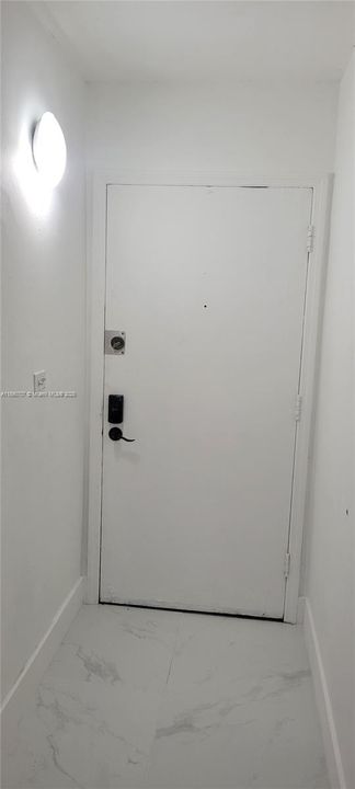 Activo con contrato: $175,000 (1 camas, 1 baños, 550 Pies cuadrados)