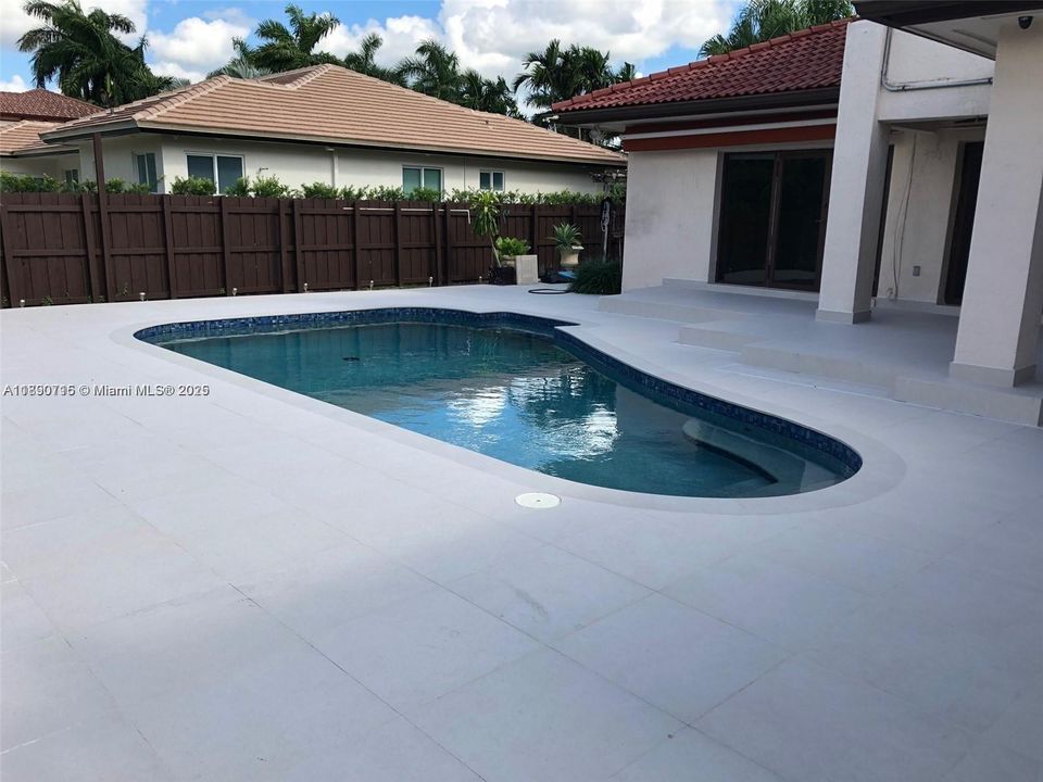 For Rent: $5,900 (4 beds, 4 baths, 3154 Square Feet)