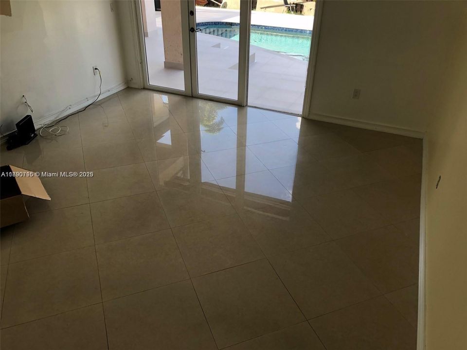 For Rent: $5,900 (4 beds, 4 baths, 3154 Square Feet)