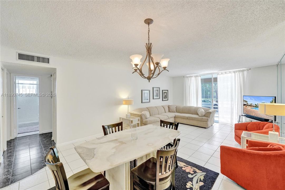 Active With Contract: $219,000 (2 beds, 2 baths, 1070 Square Feet)