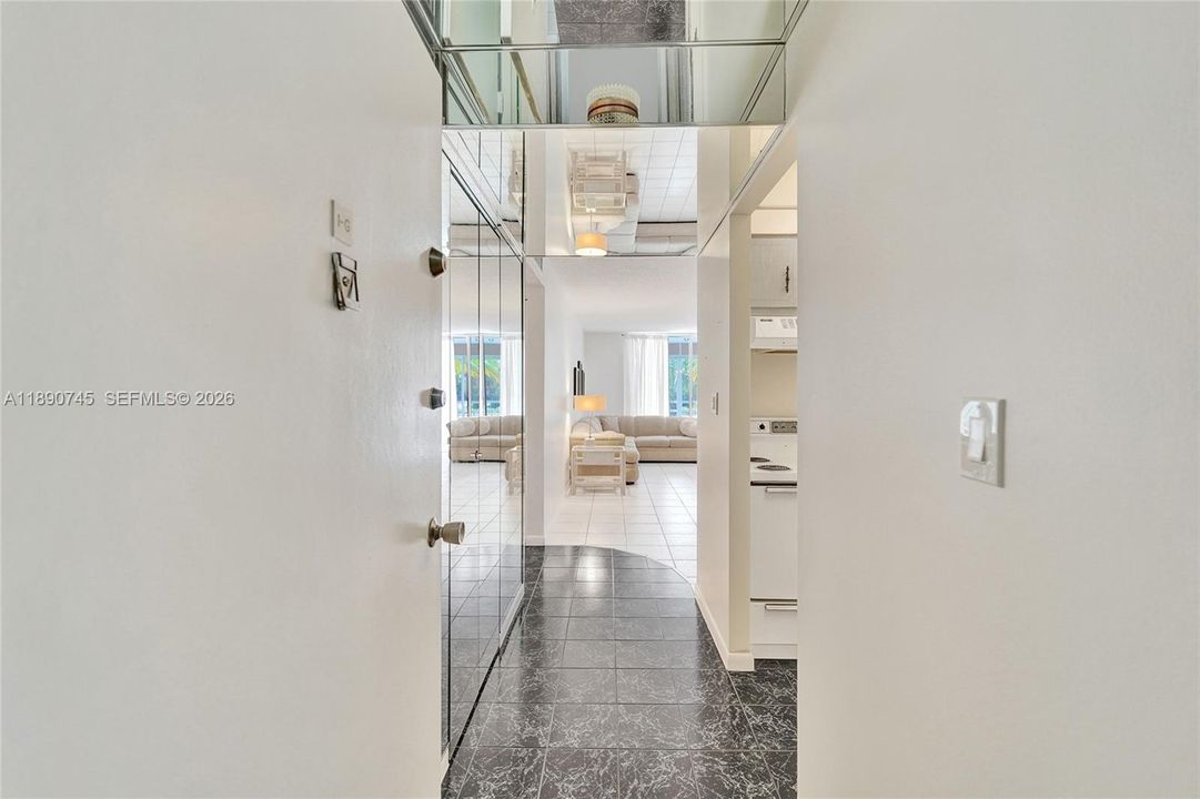 Active With Contract: $219,000 (2 beds, 2 baths, 1070 Square Feet)