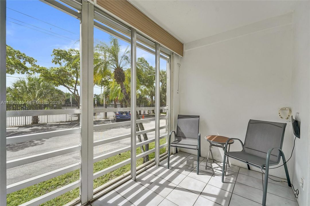 Active With Contract: $219,000 (2 beds, 2 baths, 1070 Square Feet)