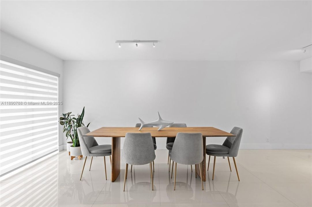 На продажу: $495,000 (3 спален, 2 ванн, 2050 Квадратных фут)