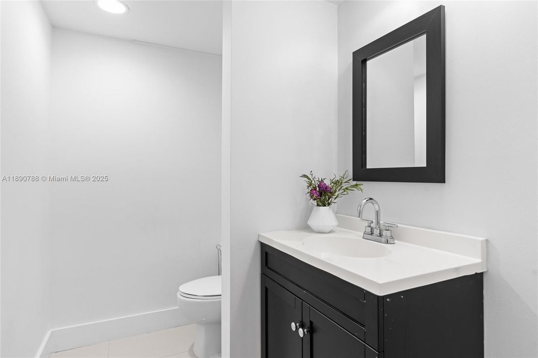 На продажу: $495,000 (3 спален, 2 ванн, 2050 Квадратных фут)