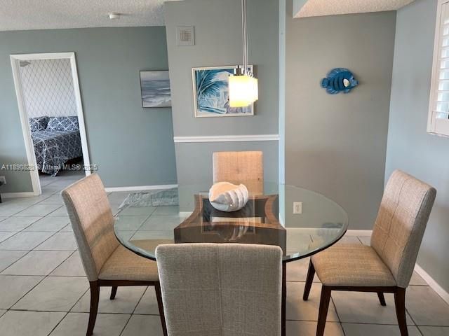 For Rent: $7,500 (2 beds, 2 baths, 1170 Square Feet)