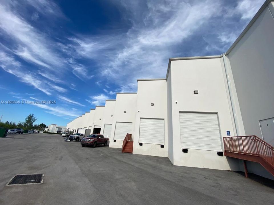 待售: $4,620,000 (0 贝兹, 0 浴室, 0 平方英尺)