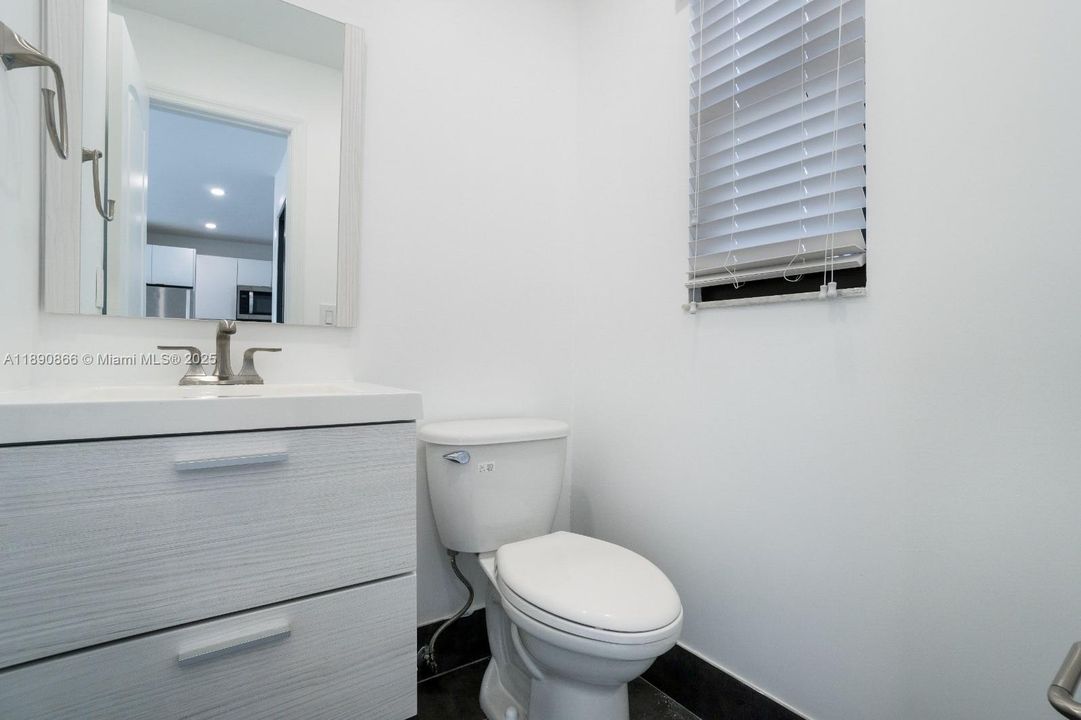 Недавно арендовано: $3,200 (3 спален, 2 ванн, 1650 Квадратных фут)