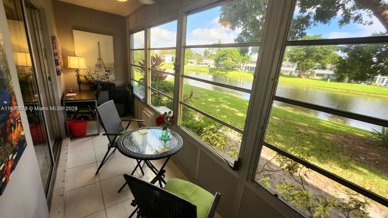 На продажу: $109,000 (1 спален, 1 ванн, 708 Квадратных фут)