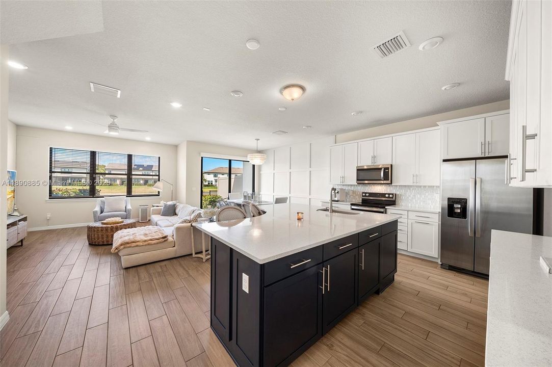 For Rent: $4,500 (3 beds, 2 baths, 1774 Square Feet)