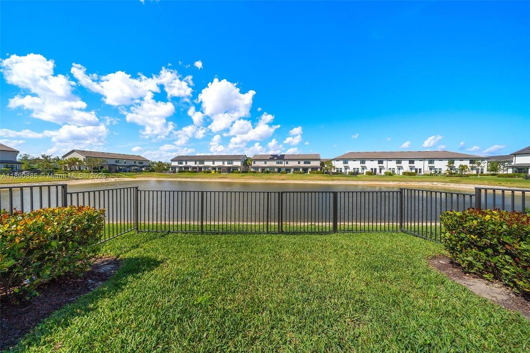 For Rent: $4,500 (3 beds, 2 baths, 1774 Square Feet)