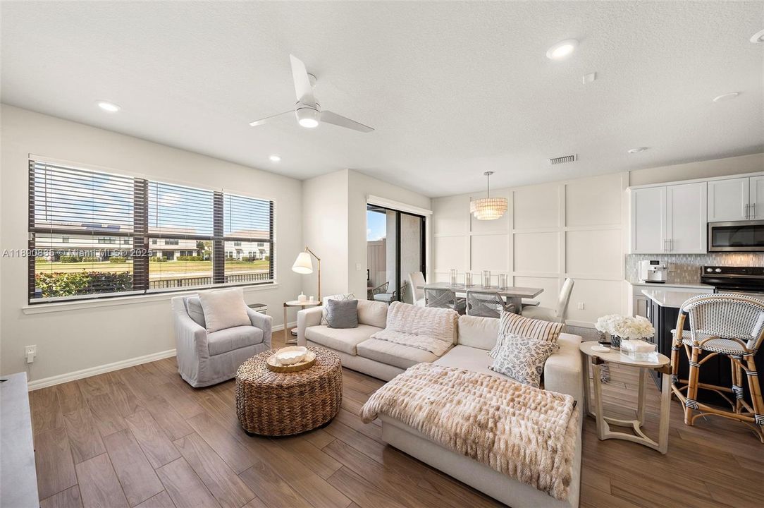 For Rent: $4,500 (3 beds, 2 baths, 1774 Square Feet)