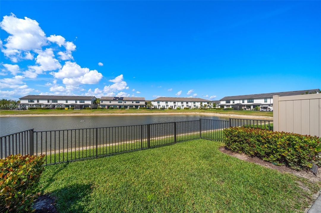 For Rent: $4,500 (3 beds, 2 baths, 1774 Square Feet)