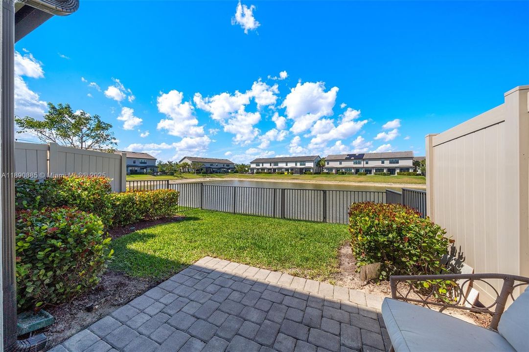 For Rent: $4,500 (3 beds, 2 baths, 1774 Square Feet)