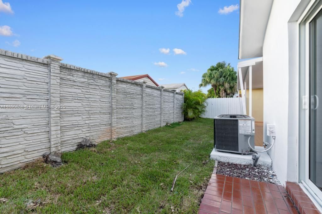 Active With Contract: $649,900 (3 beds, 2 baths, 1447 Square Feet)