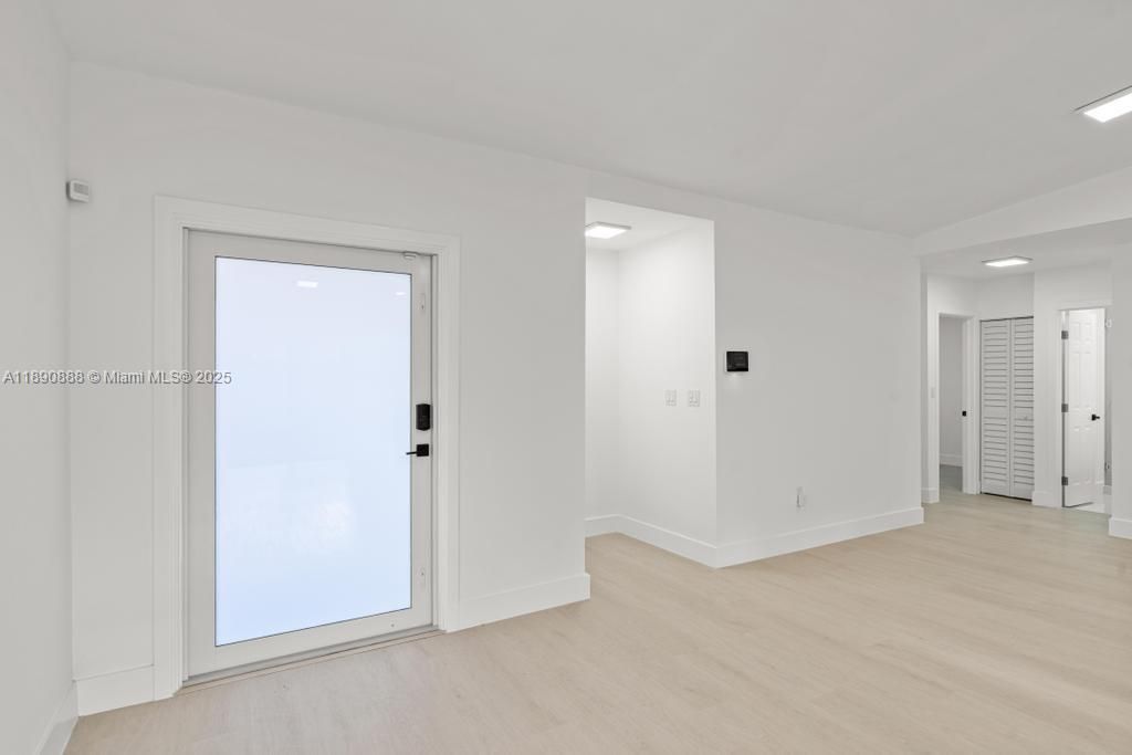 Active With Contract: $649,900 (3 beds, 2 baths, 1447 Square Feet)