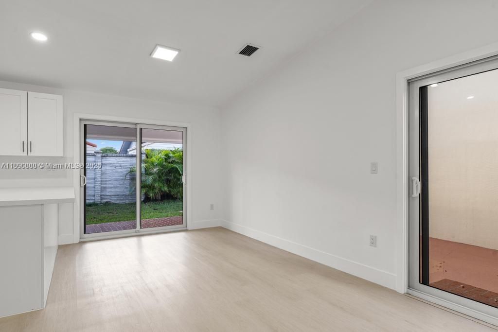 Active With Contract: $649,900 (3 beds, 2 baths, 1447 Square Feet)