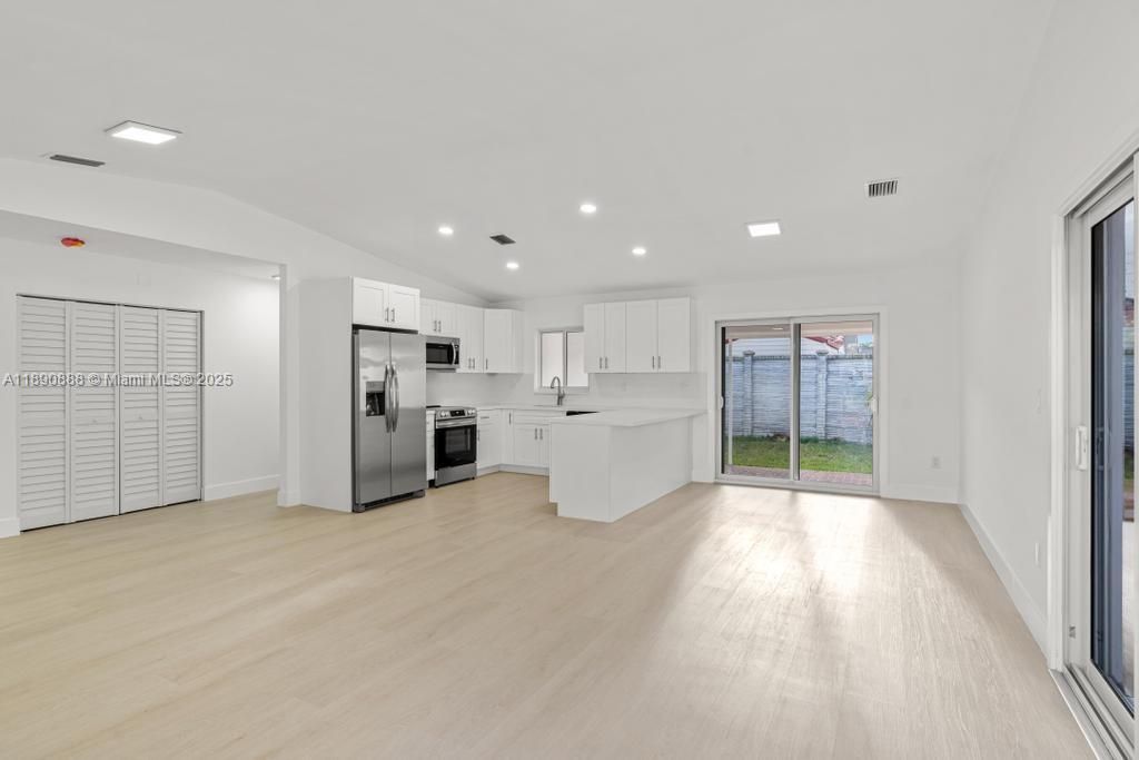 Active With Contract: $649,900 (3 beds, 2 baths, 1447 Square Feet)