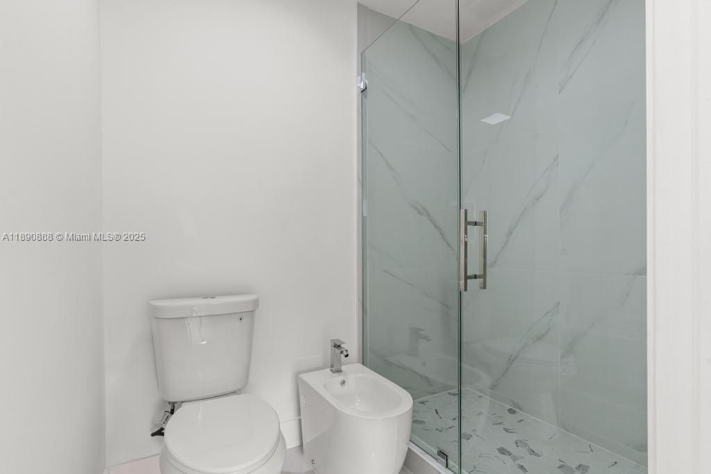 Active With Contract: $649,900 (3 beds, 2 baths, 1447 Square Feet)