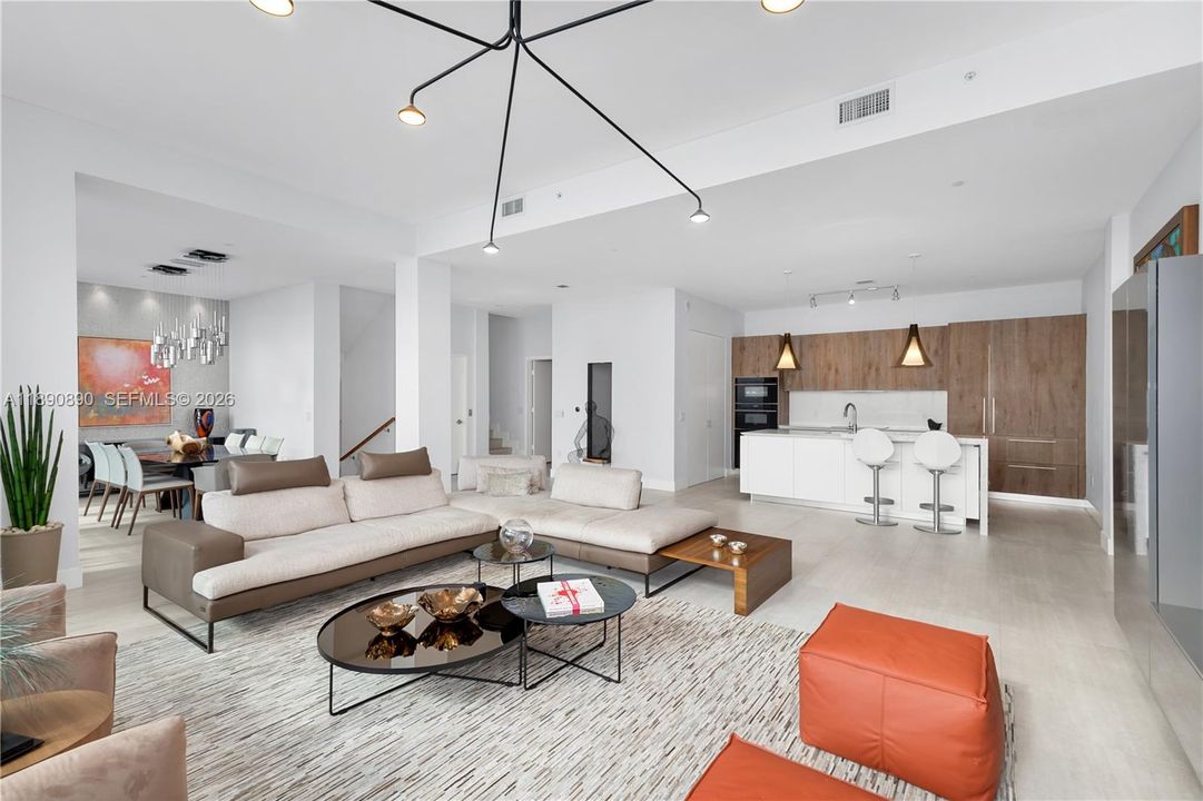 For Sale: $3,000,000 (3 beds, 4 baths, 3175 Square Feet)