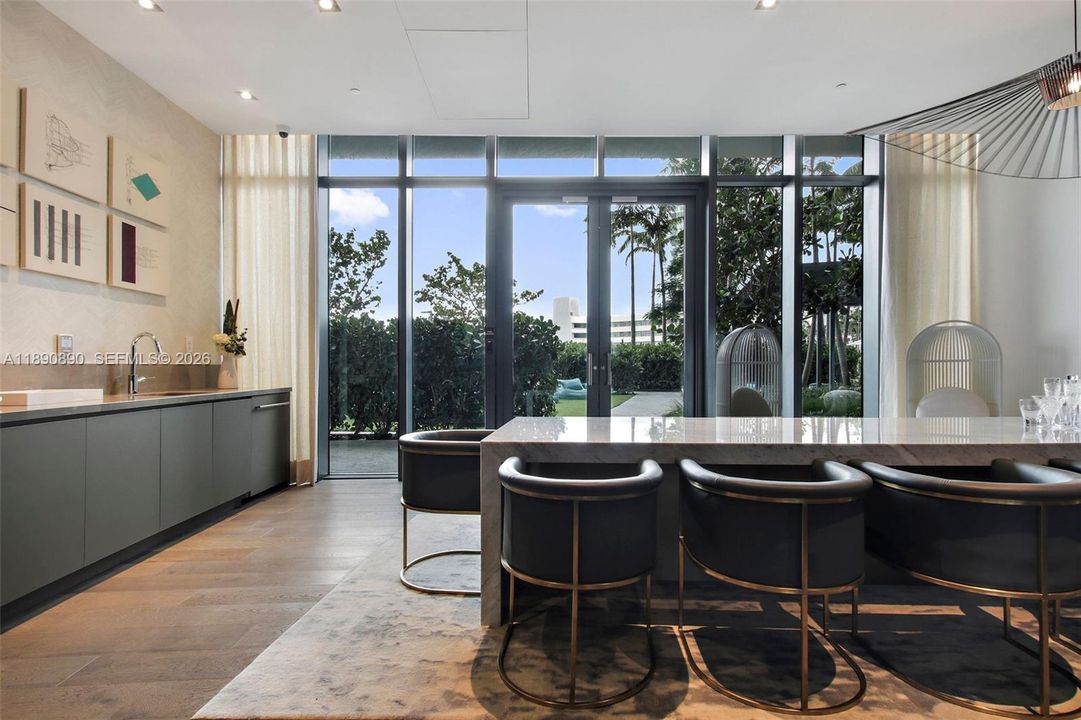 For Sale: $3,000,000 (3 beds, 4 baths, 3175 Square Feet)