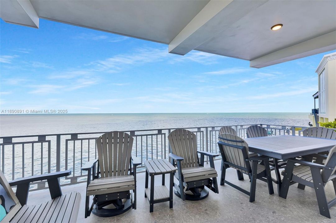 最近售出: $3,645,000 (3 贝兹, 2 浴室, 1620 平方英尺)