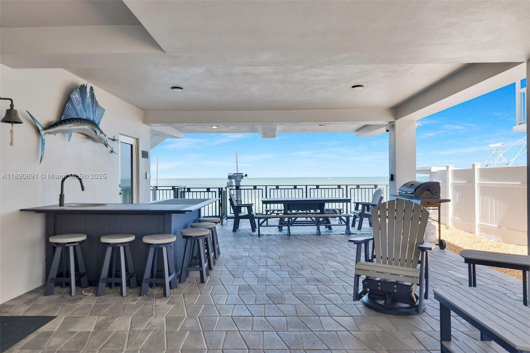 最近售出: $3,645,000 (3 贝兹, 2 浴室, 1620 平方英尺)